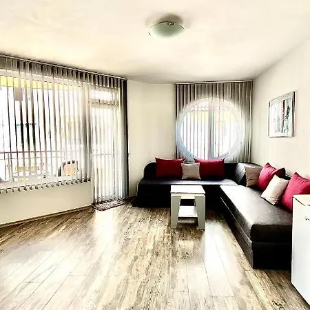 Апартаменти Релакс Appartement Sunny Beach